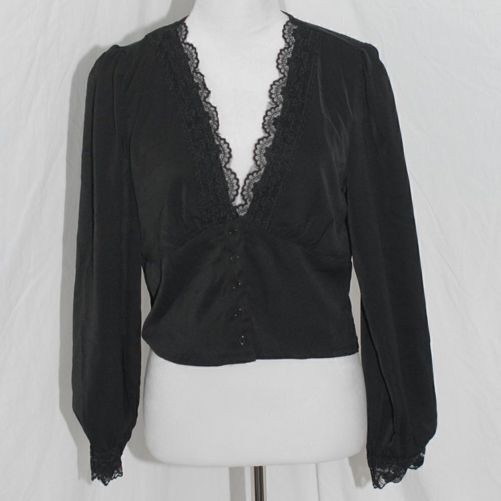 18.5” Crop Top Blouse Shein Womens Large Black Lace Button Front Cardigan EUC